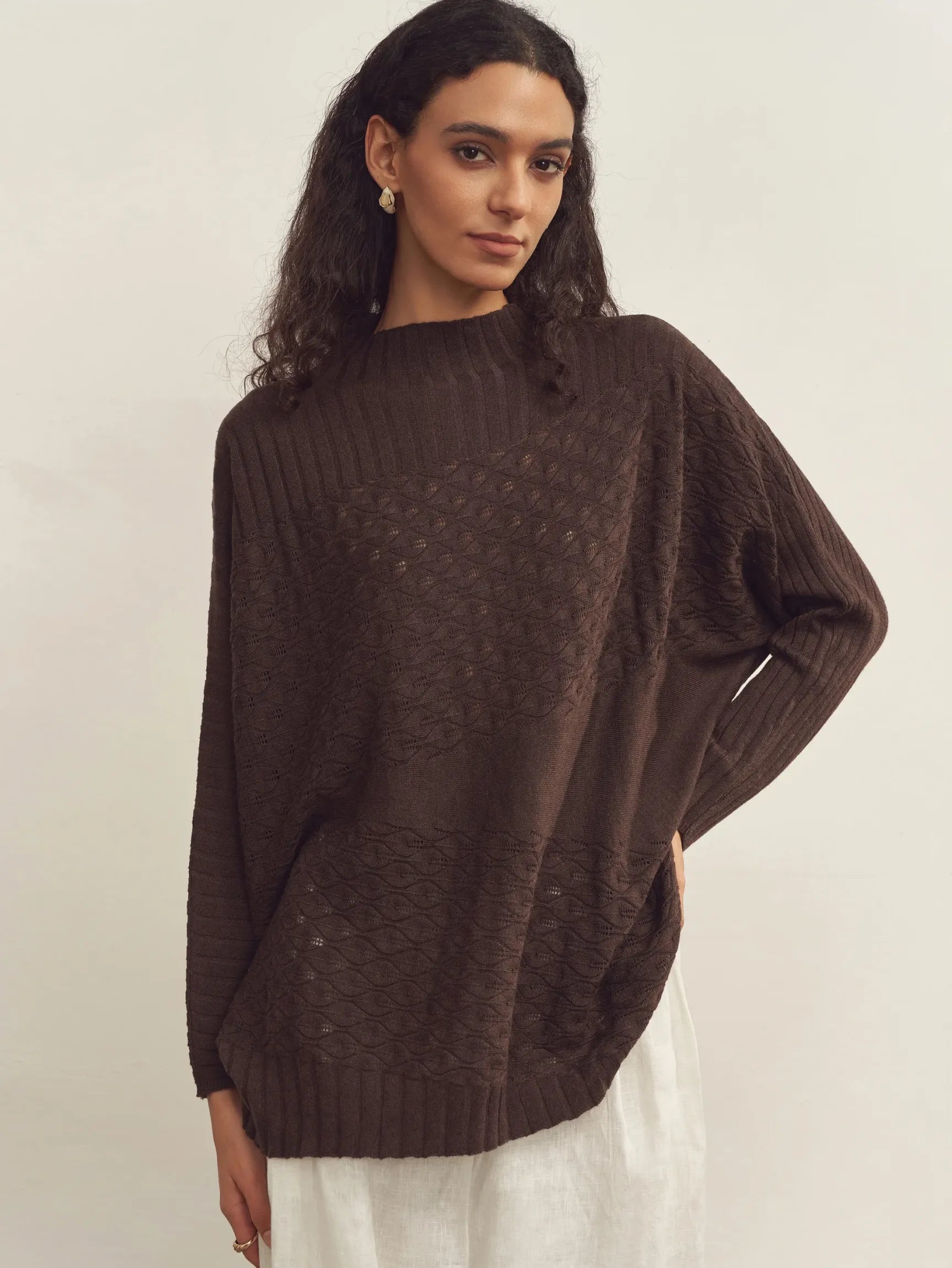 CASHMERE TURTLENECK KNITTED SWEATER WITH BATWING SLEEVES