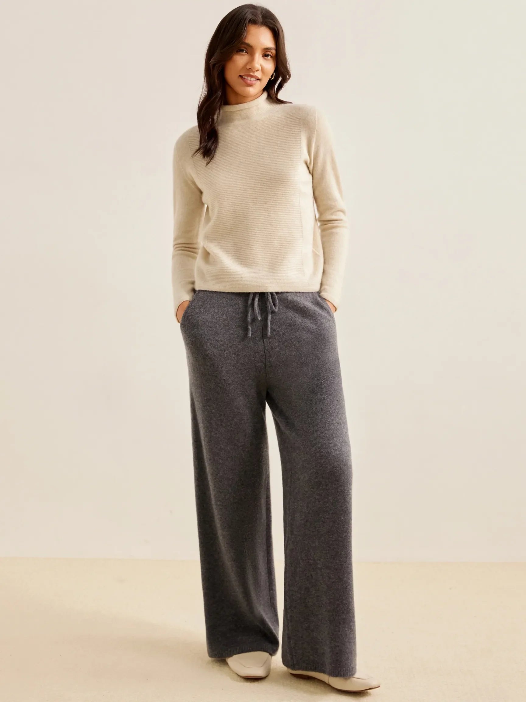 100% CASHMERE TURTLENECK SWEATER