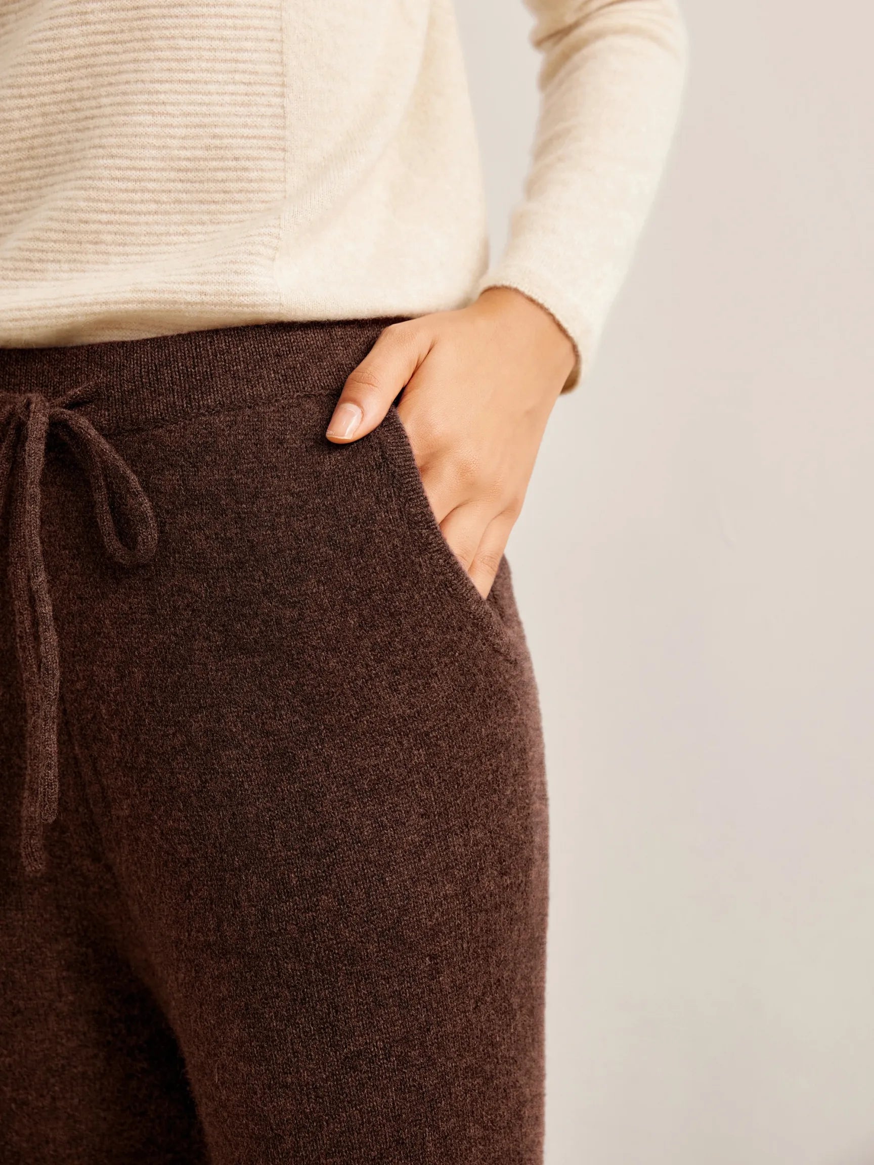 100% CASHMERE COMFORT FLUID SWEATPANTS ADRIENNE