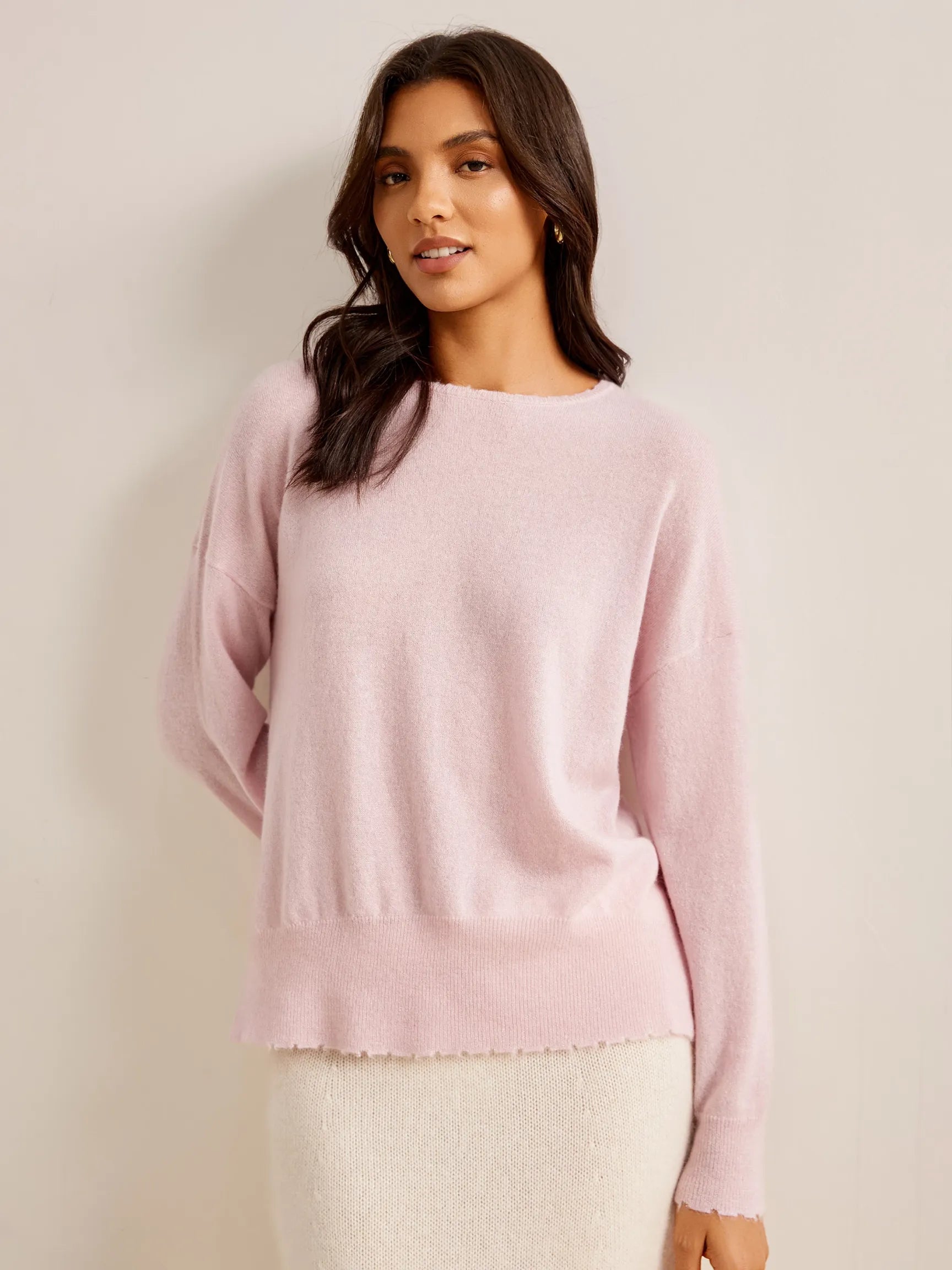 100% CASHMERE HAND BRUSHED CREW NECK SWEATER