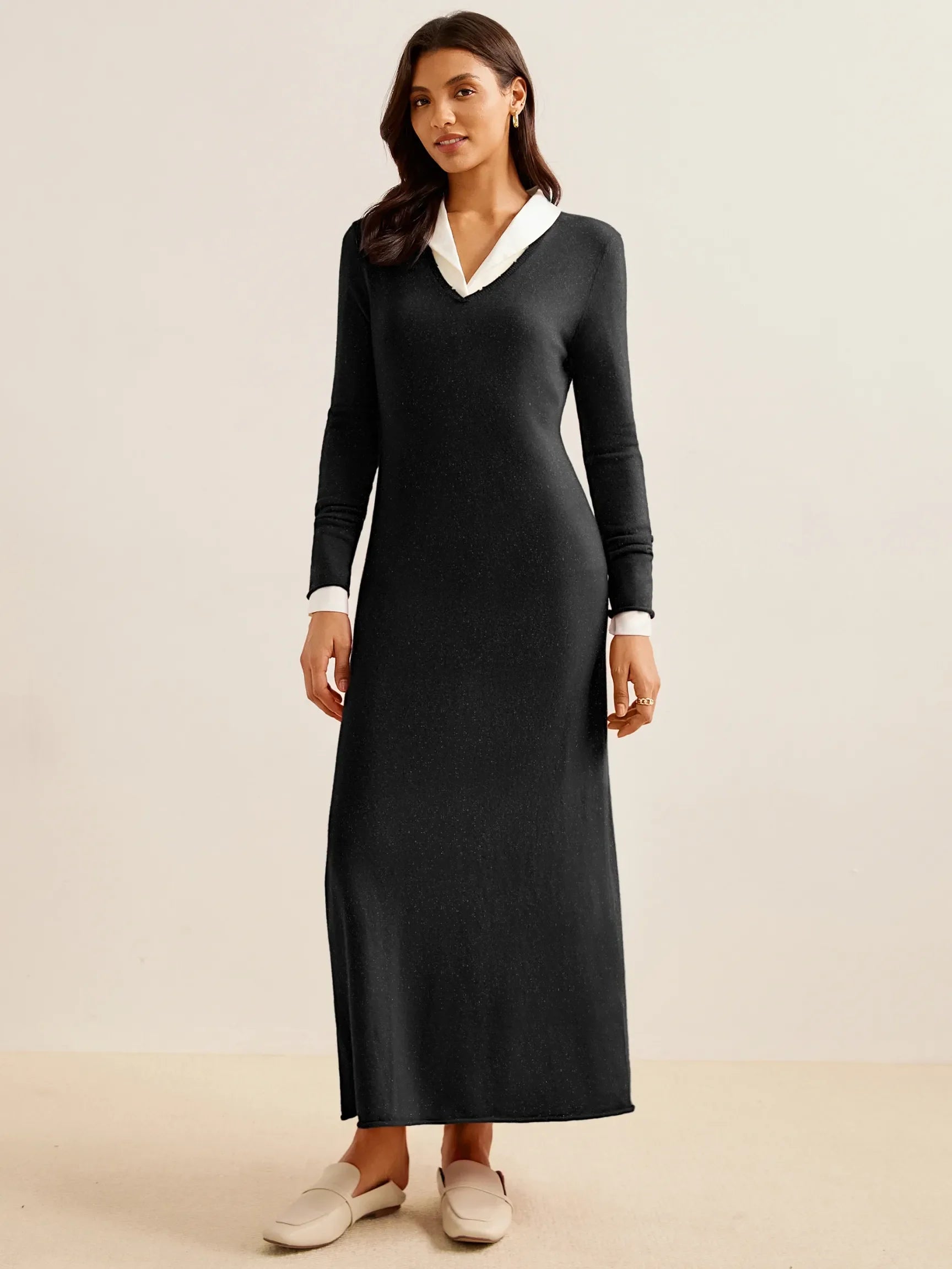 100% CASHMERE RIBBED FITTED V-NECK DRESS