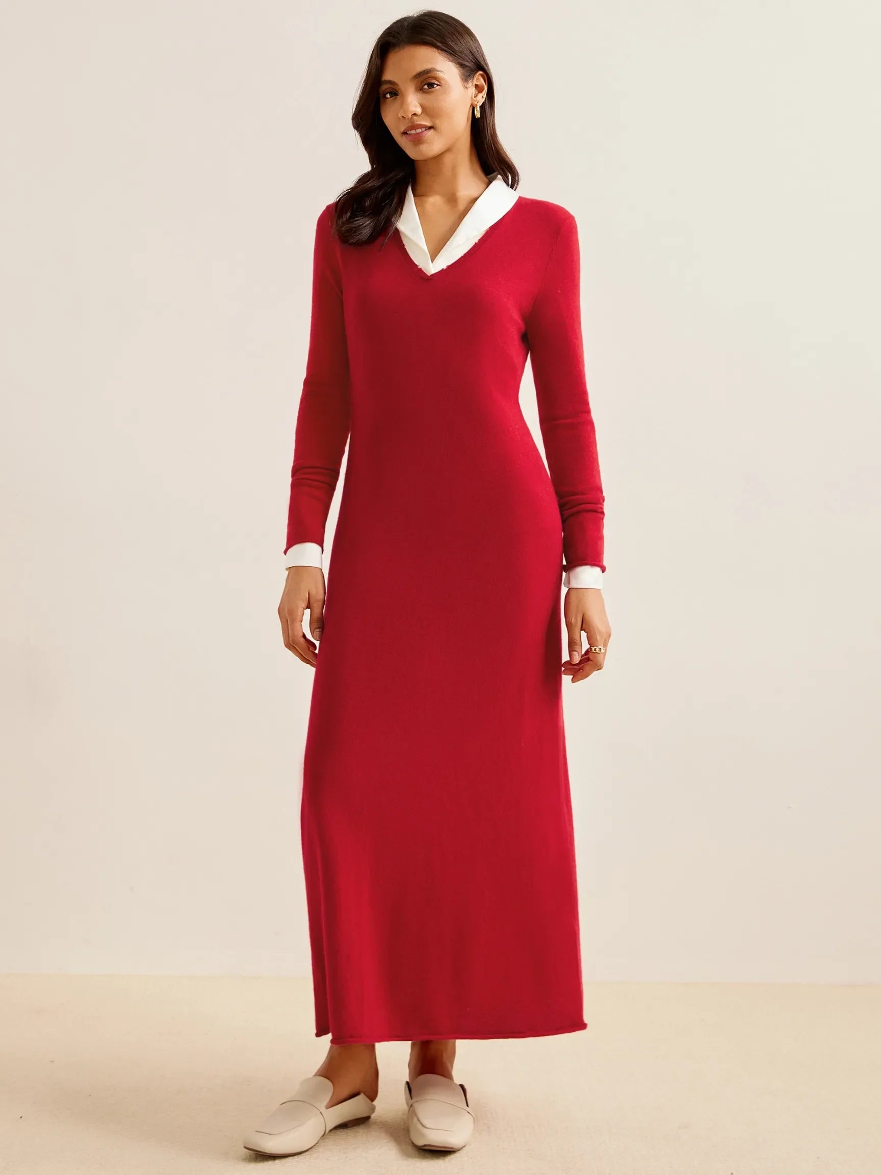 100% CASHMERE RIBBED FITTED V-NECK DRESS